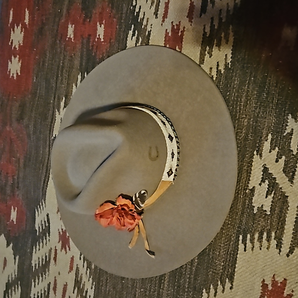 Womens Olive Green Wide-Brim Felt Cowboy Hat with Beaded Band